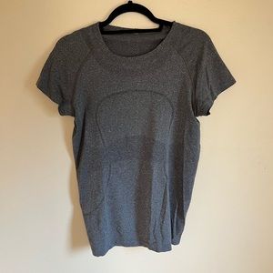 LuluLemon grey short sleeve workout shirt. Size 8!